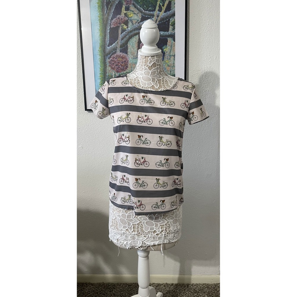 Sugarhill Boutique Bicycle Dog Print Striped Blouse Grey White US 6 Cutout‎ Back